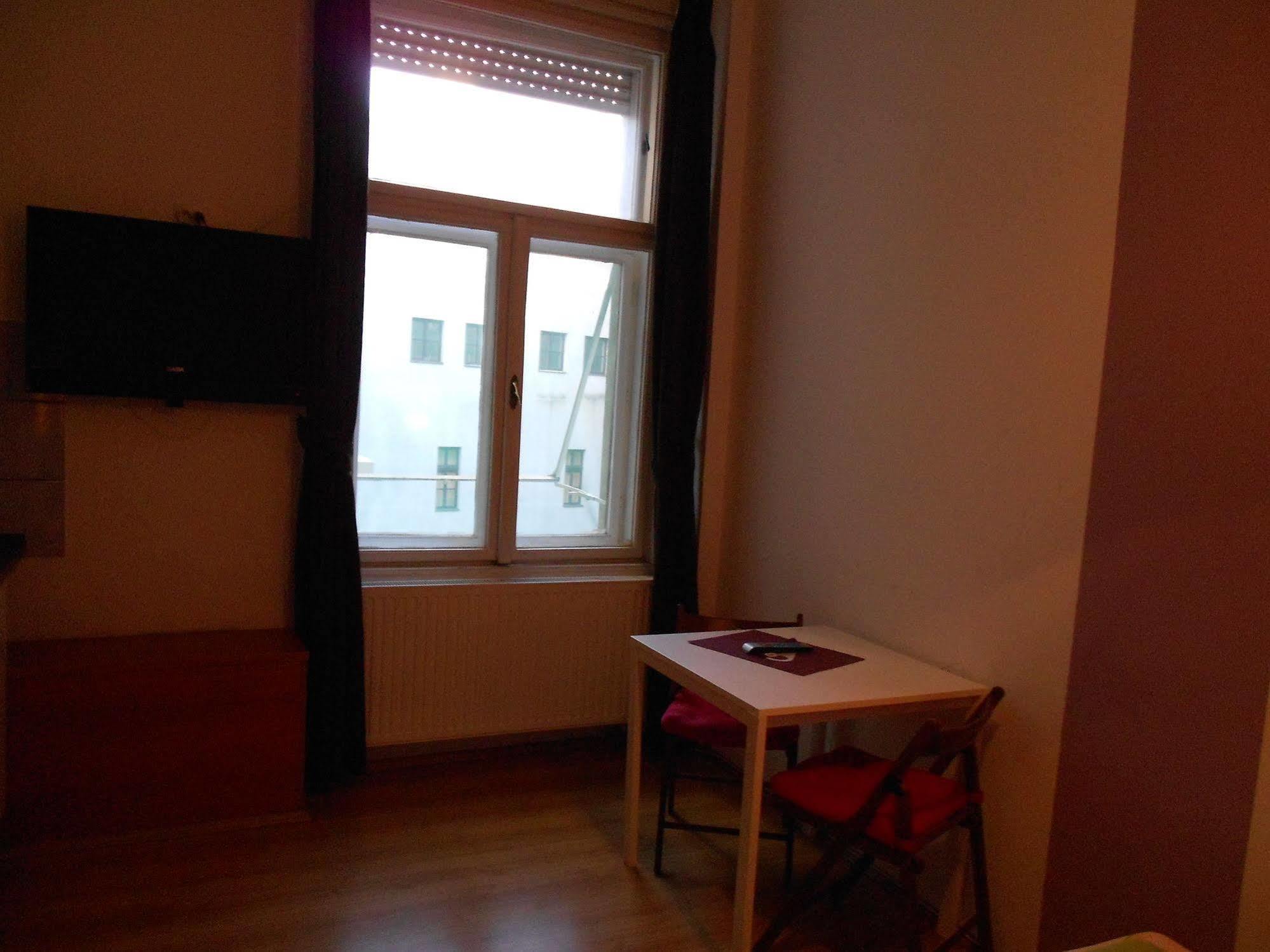 Downtown Apartments Budapest Ngoại thất bức ảnh